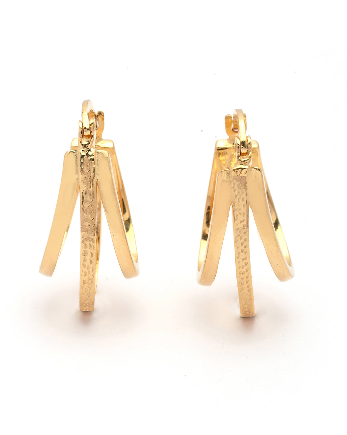 18kt Gold Plated Oval Hoop Earring