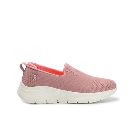 Women Round Toe Flyknit Lightweight Slip-On Sneakers