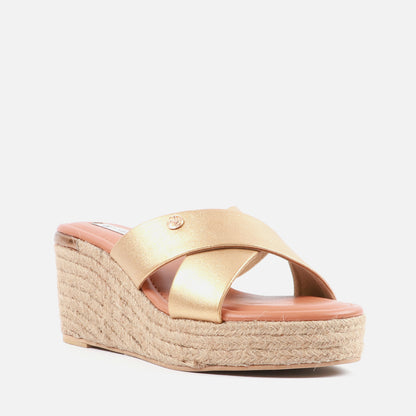 Women Low Wedge Sandal