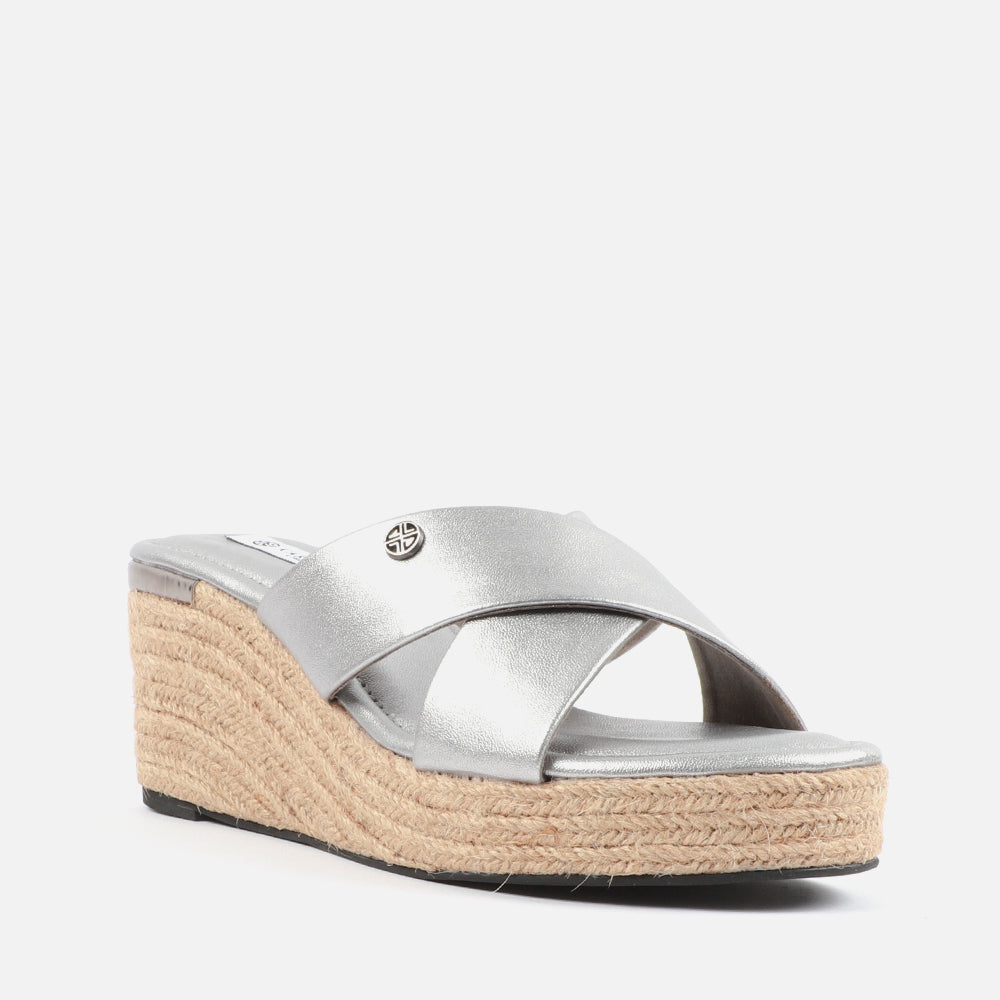 Women Low Wedge Sandal