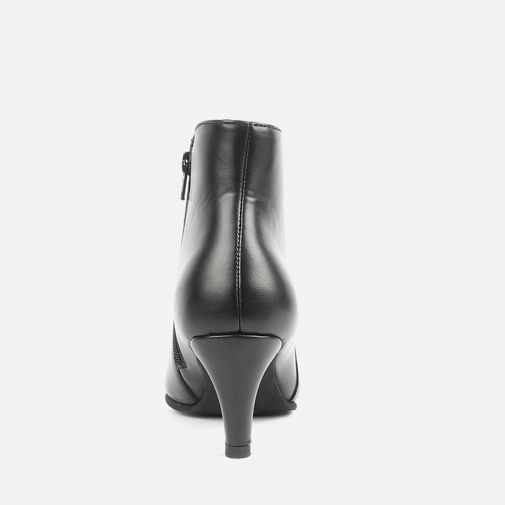 Women Synthetic Boots