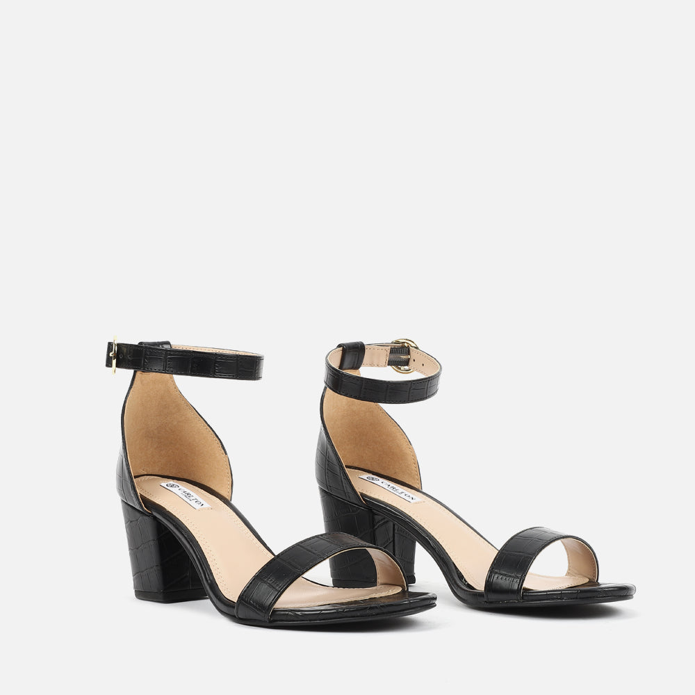 Sandals medium online heel