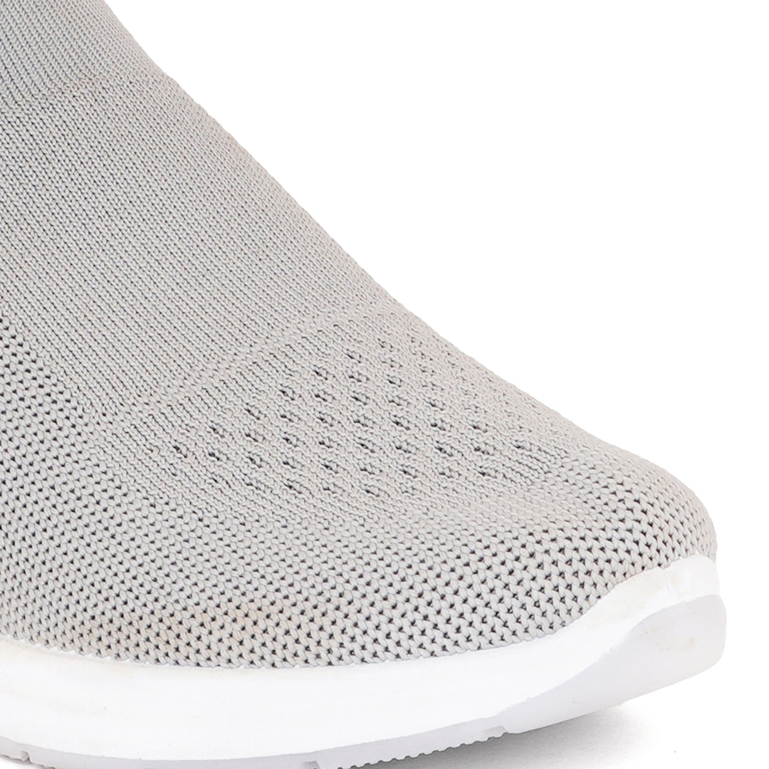 Women Comfortable Flyknit Lightweight Slip-On Sneakers