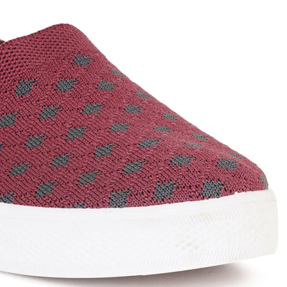 Women Comfortable Flyknit Lightweight Slip-On Sneakers