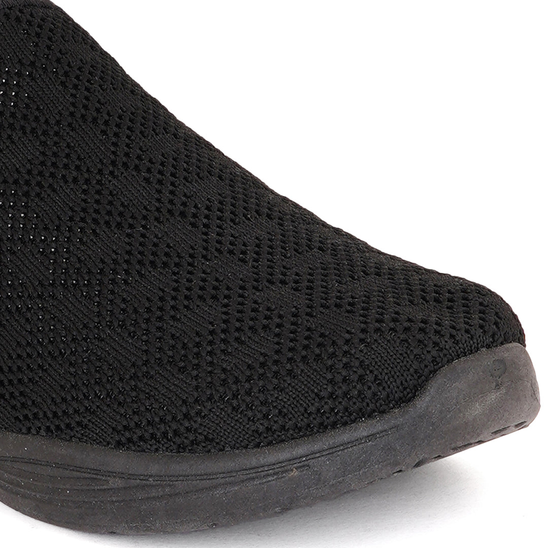 Women Comfortable Flyknit Lightweight Slip-On Sneakers