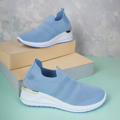 Women Embellished Flyknit Lightweight Slip-On Sneakers