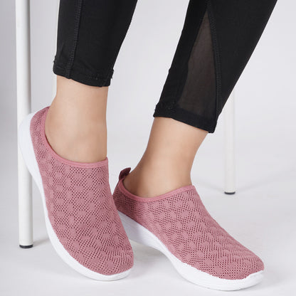 Women Comfortable Flyknit Lightweight Slip-On Sneakers