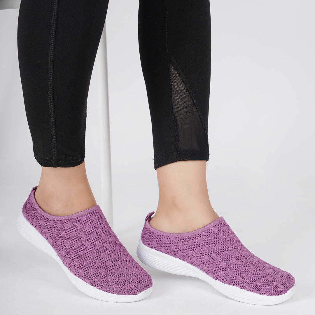 Women Comfortable Flyknit Lightweight Slip-On Sneakers