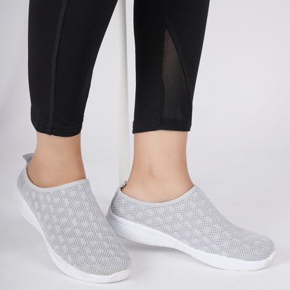 Women Comfortable Flyknit Lightweight Slip-On Sneakers