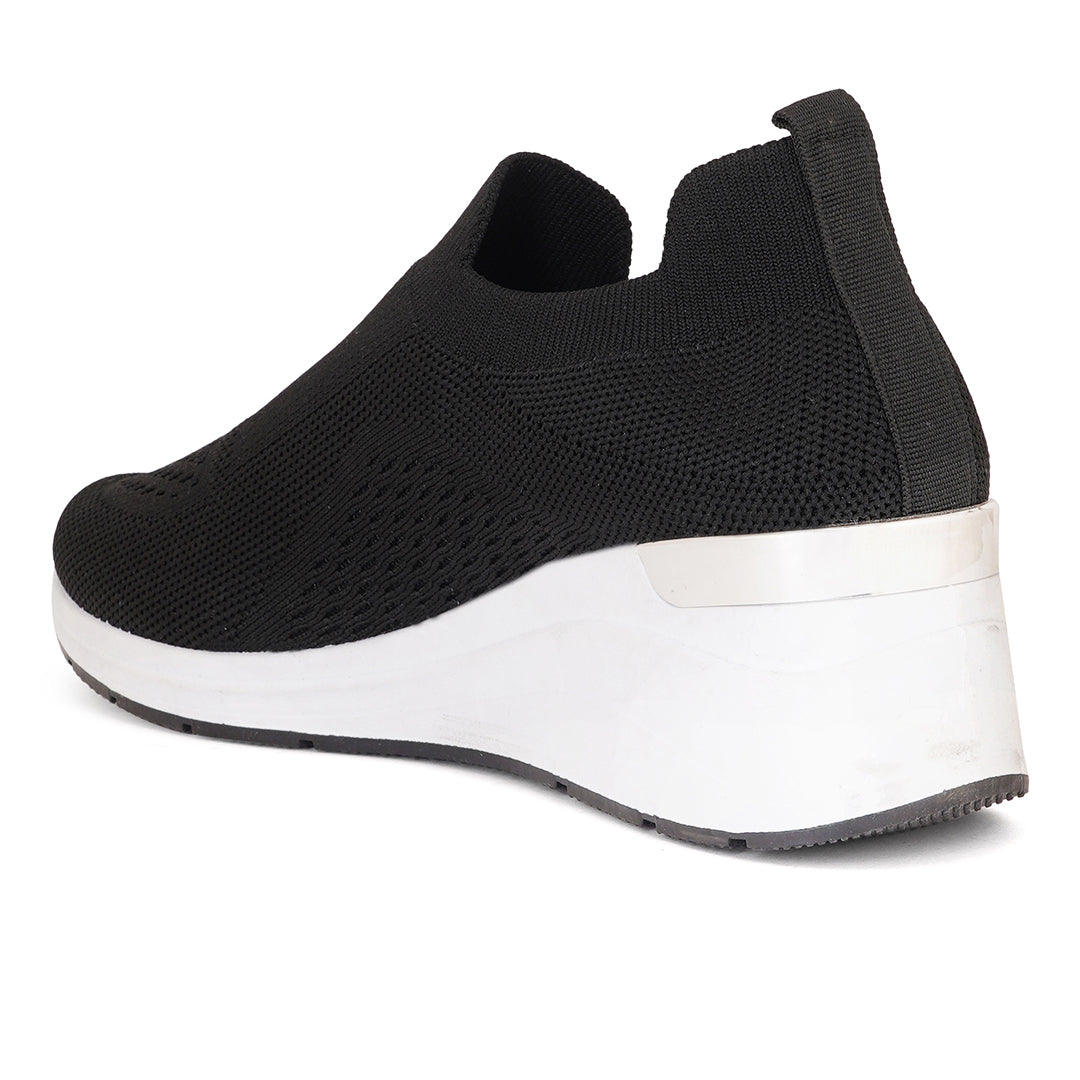 Women Comfortable Flyknit Lightweight Slip-On Sneakers