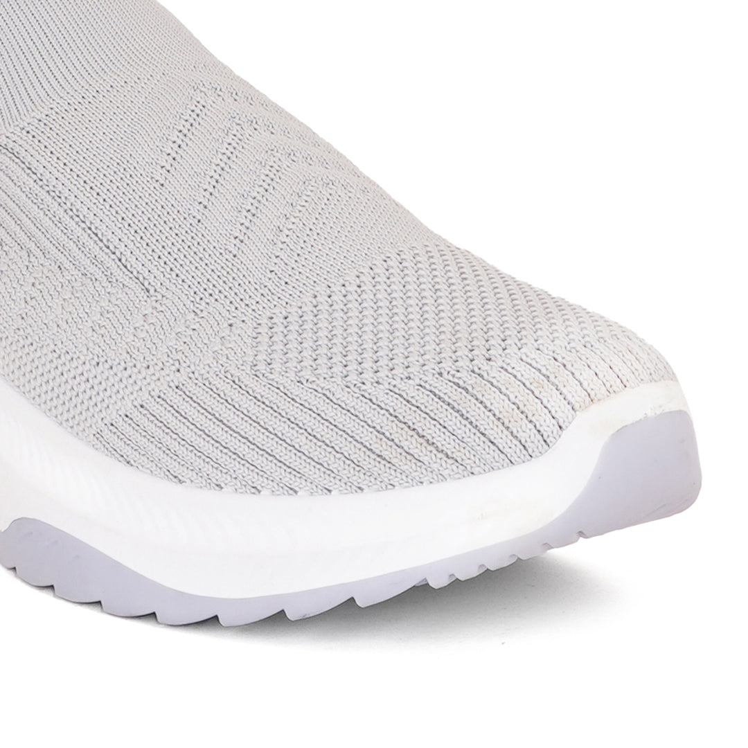Women Comfortable Flyknit Lightweight Slip-On Sneakers