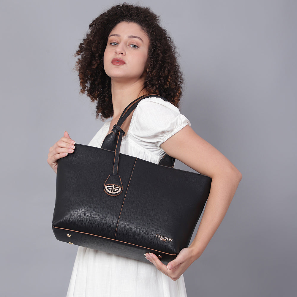 Women Structured Handheld Bag with Tasselled