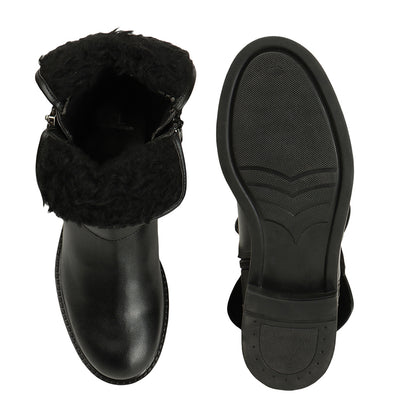 Women Solid Block-Heeled Winter Boots With Buckle