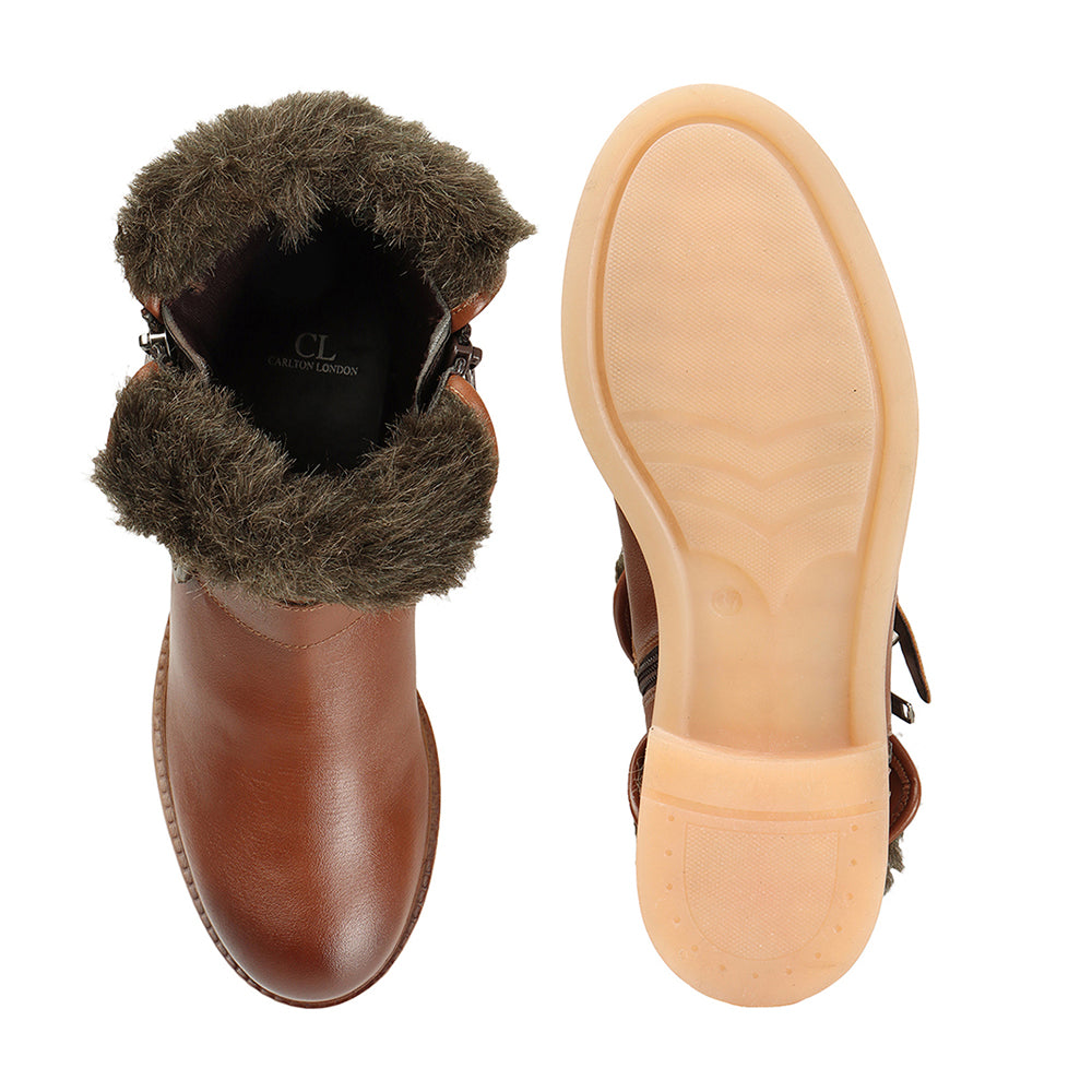 Women Solid Block-Heeled Winter Boots With Buckle