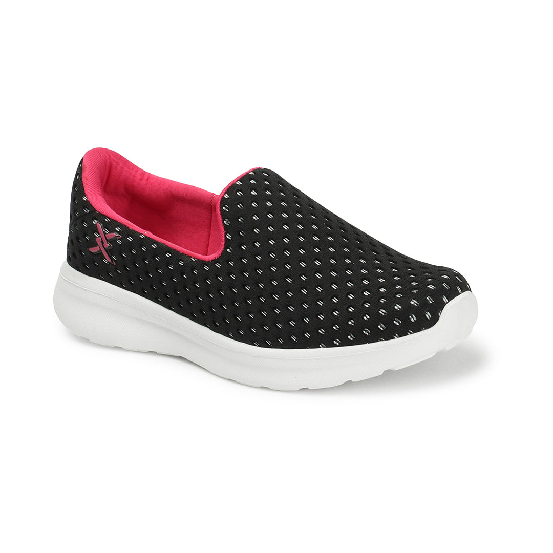 Women Textured Round Toe Flyknit Mesh Slip-On Sneakers