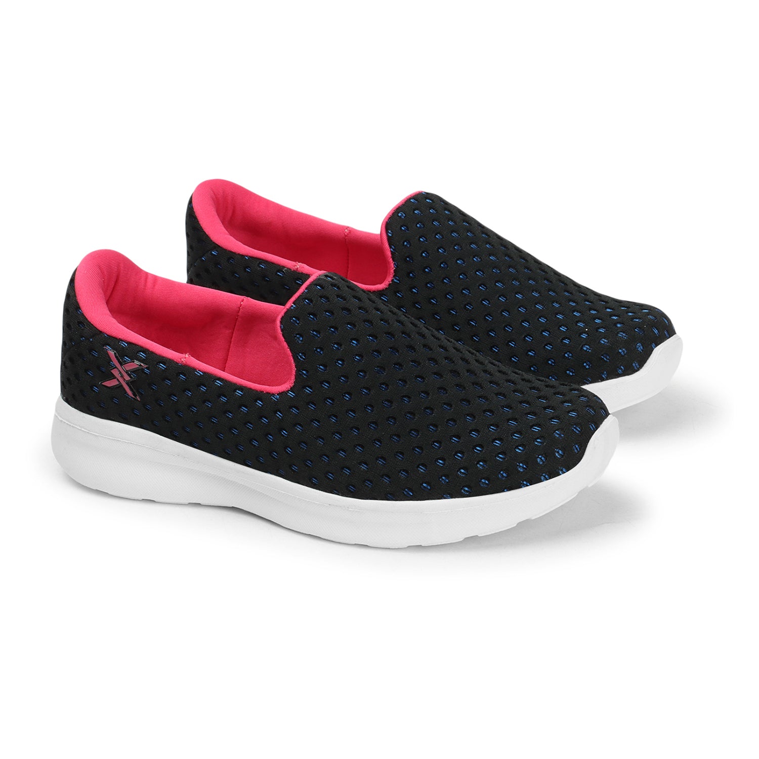 Women Textured Round Toe Flyknit Mesh Slip-On Sneakers