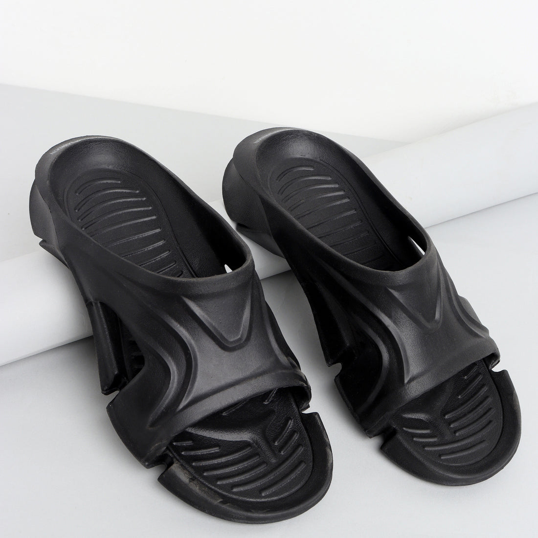 Men Sculpted Contoured Comfort Slides