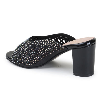Women Embellished Block Heel Sandals