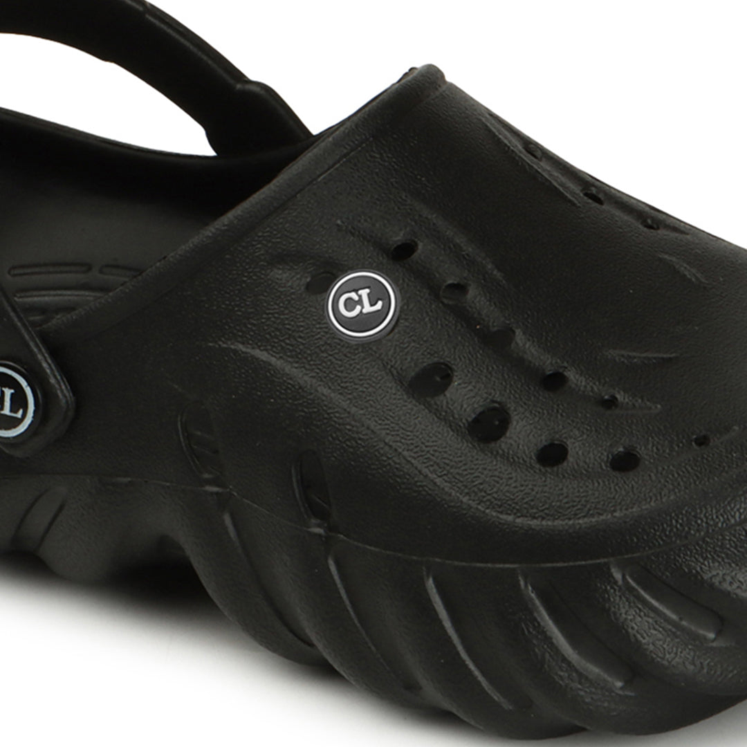 Men Textured Comfort Clogs with Back Strap