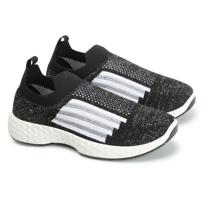 Women Woven Design Lightweight Slip On Sneakers