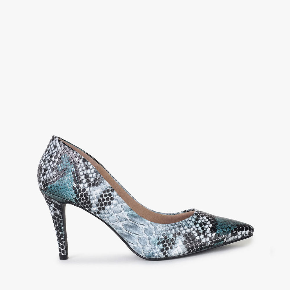 Women Court Shoe