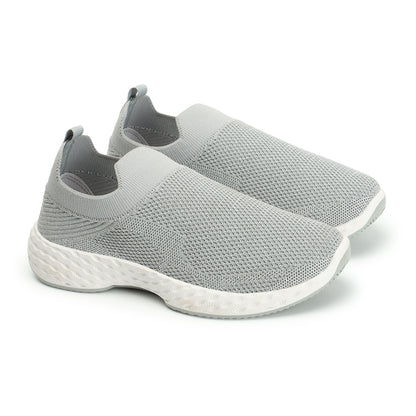 Women Woven Design Lightweight Slip On Sneakers
