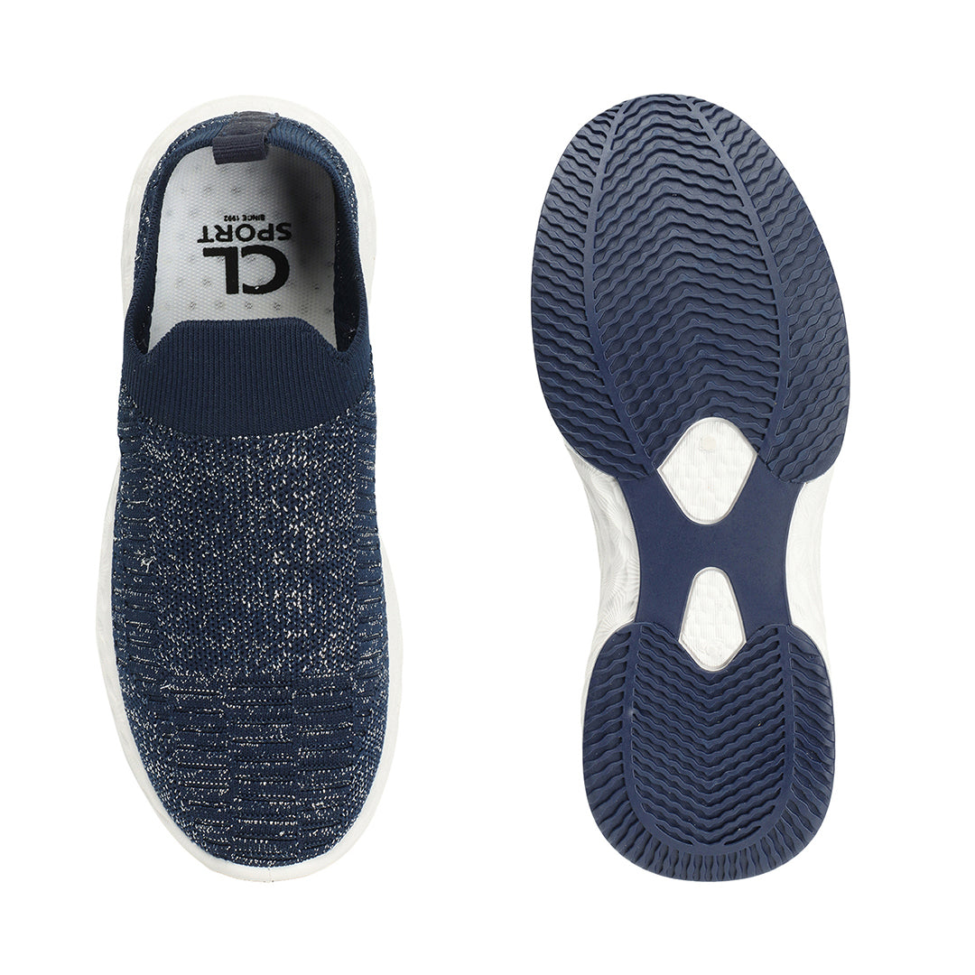 Women Woven Design Lightweight Slip On Sneakers