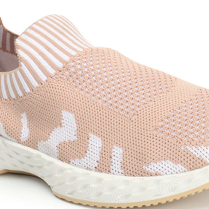 Women Woven Design Lightweight Slip On Sneakers