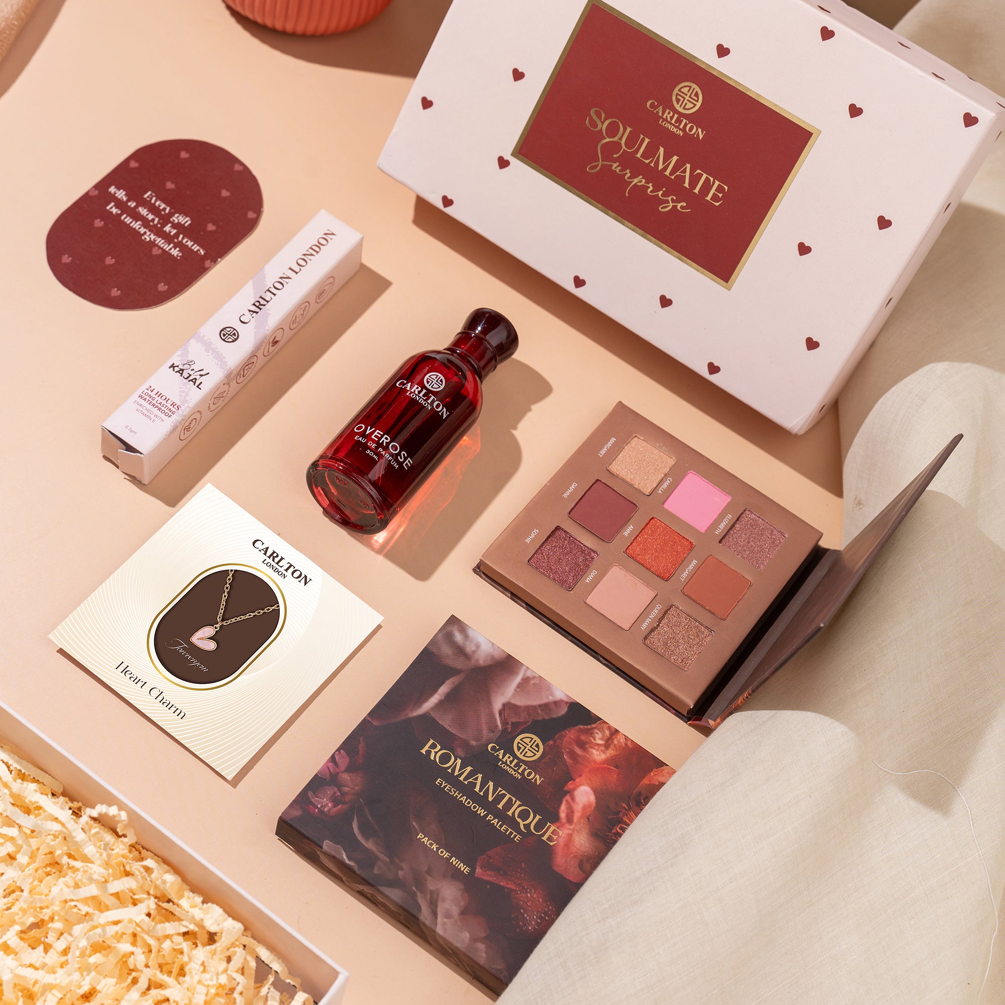 Adore Me Gift Box: A Love-Filled Collection of Beauty &amp; Elegance