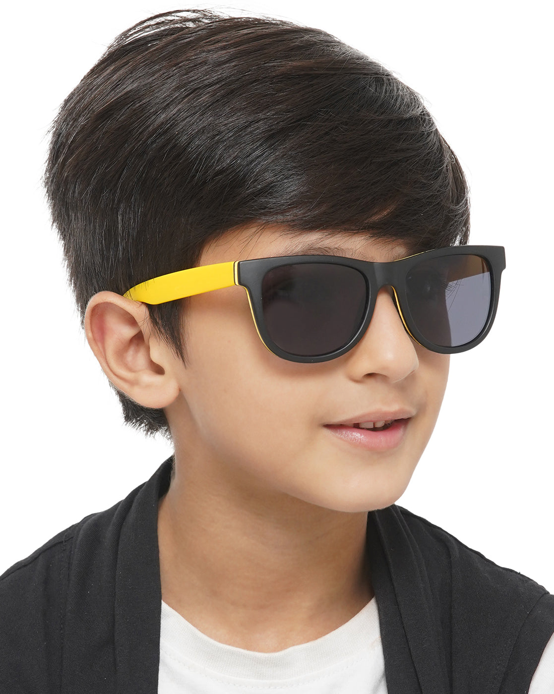 Carlton London Black Lens Yellow Wayfarer Sunglasses For Boy Carlton London Online