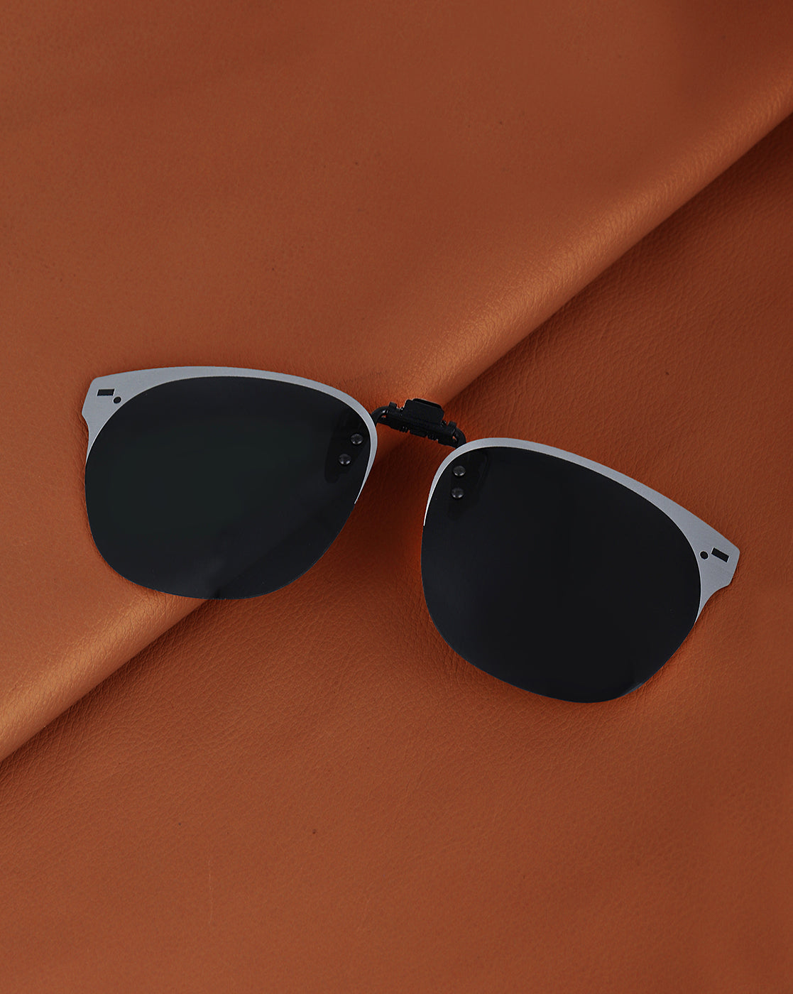 Black &amp; Grey Toned Polarised Lens Sunglass Clip for unisex