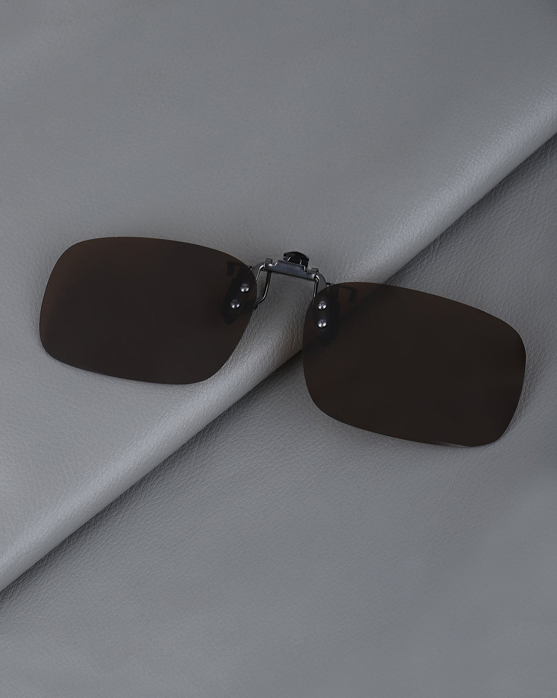 Brown Toned Polarised Lens Sunglass Clip for unisex