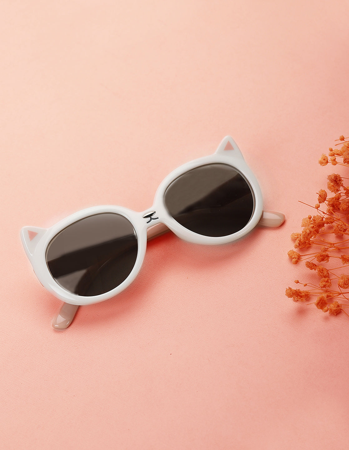 Cat-eye frame sunglasses in black acetate | GUCCI® US