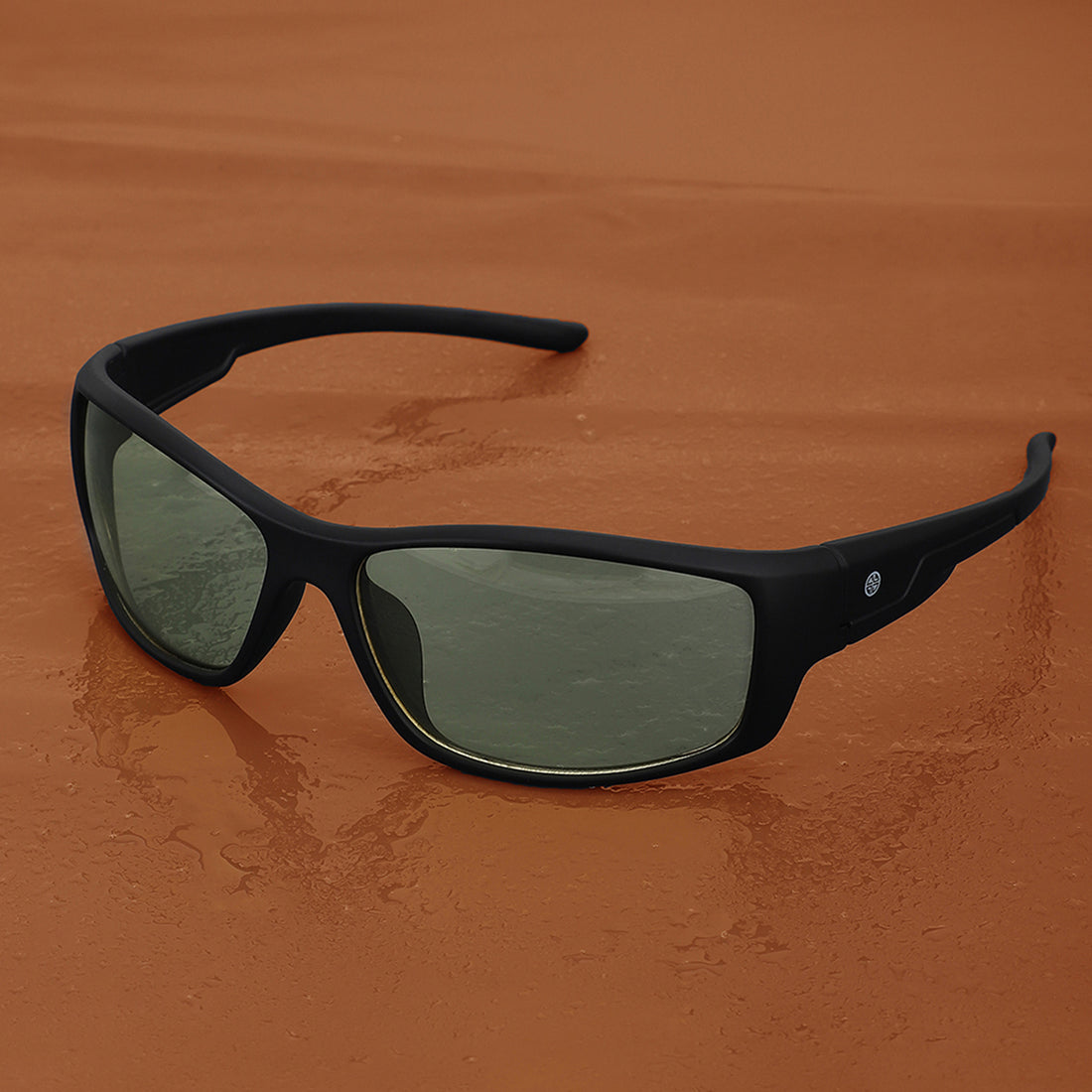 Carlton London Black Toned Uv Protected Sports Sunglasses For Men
