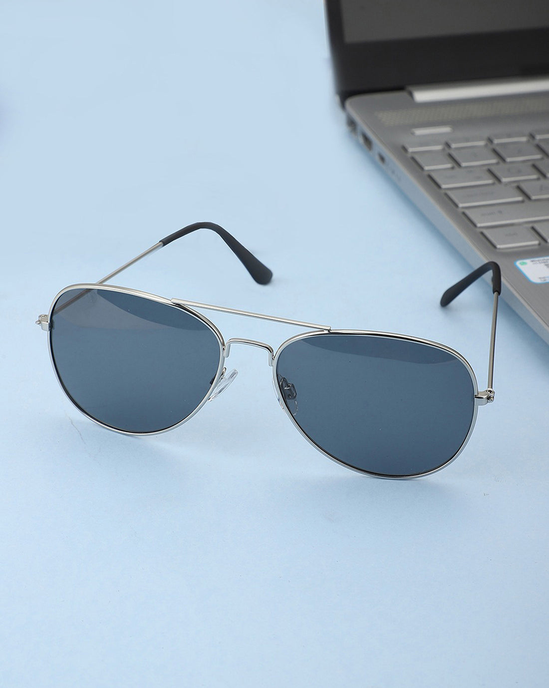 Carlton London Aviator Sunglasses With UV Protected Lens For Men
