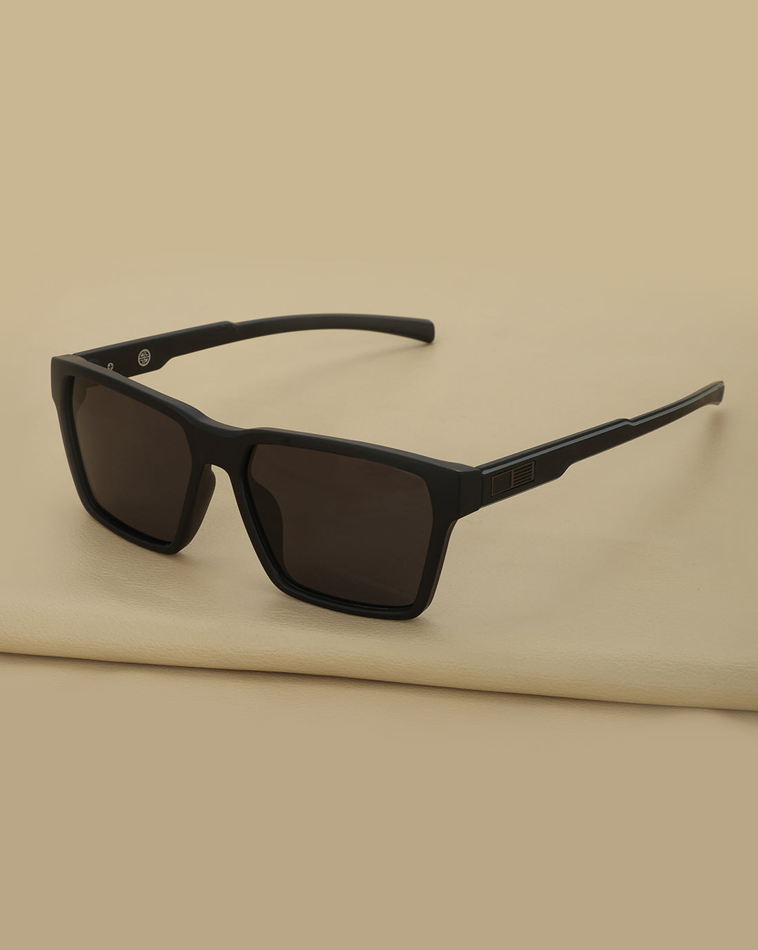 Black Toned with Black Polarised Lens Wayfarer Sunglass for men