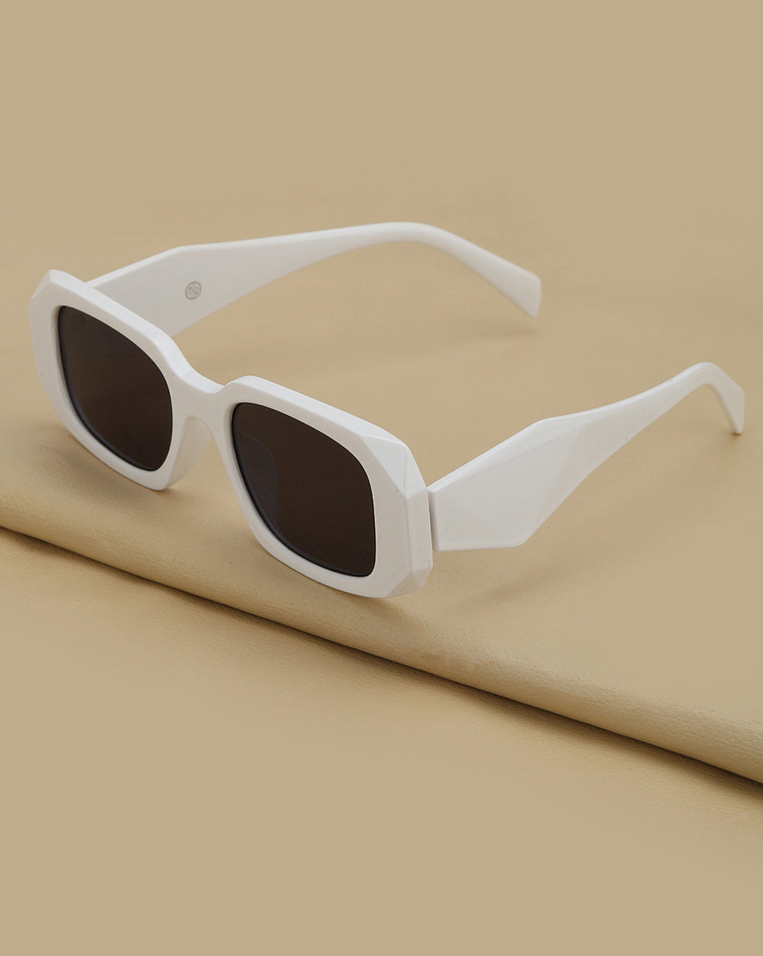 White Toned with Black UV Protected Lens Wayfarer Sunglass for womens