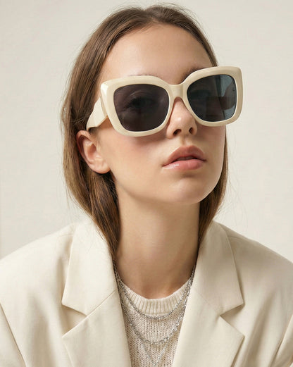 Women UV Protected Black Lens Cream Gold Toned Cateye Sunglasses