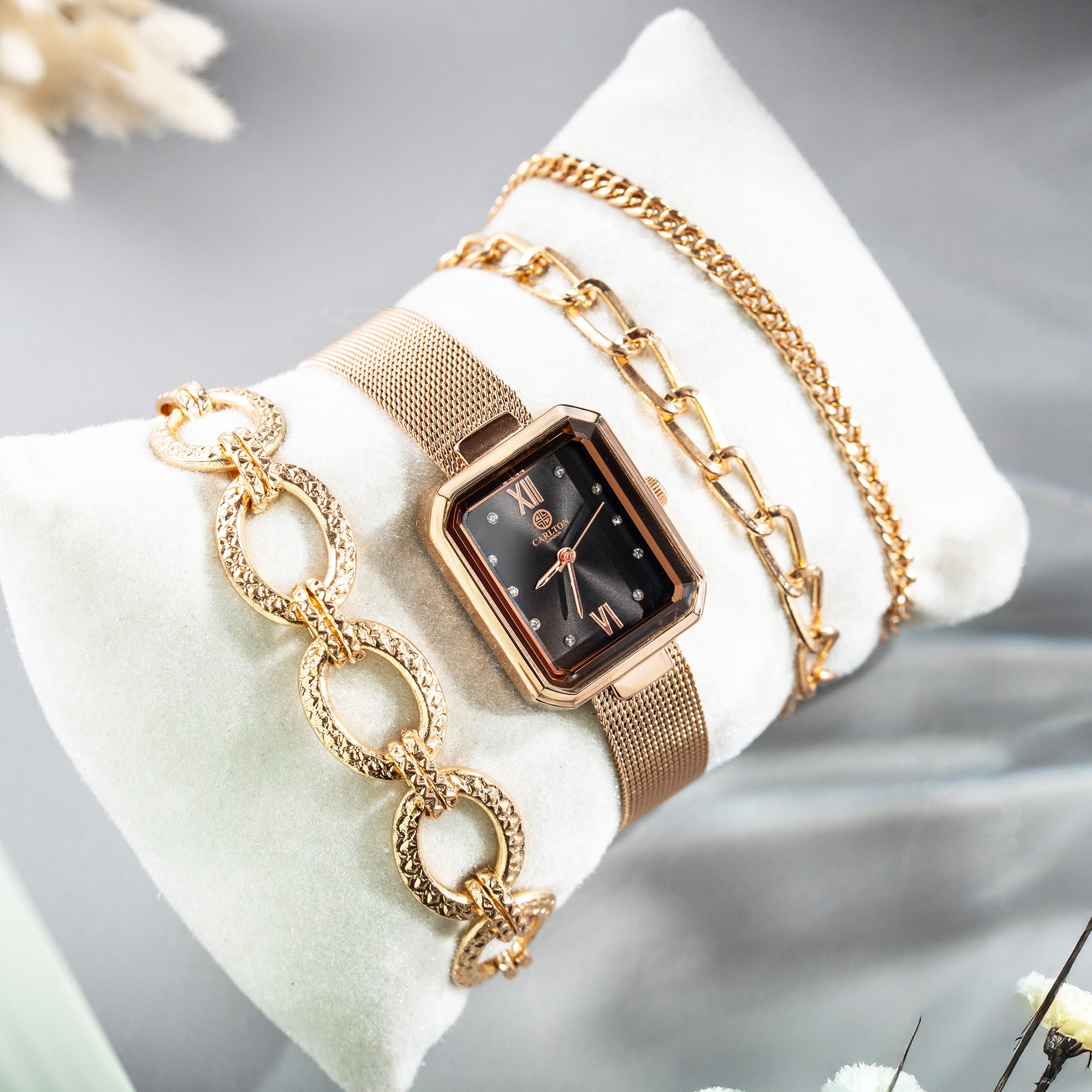 Women Gift set Of 4 Black Dial Watch + 3  Bracelets CLPLG078