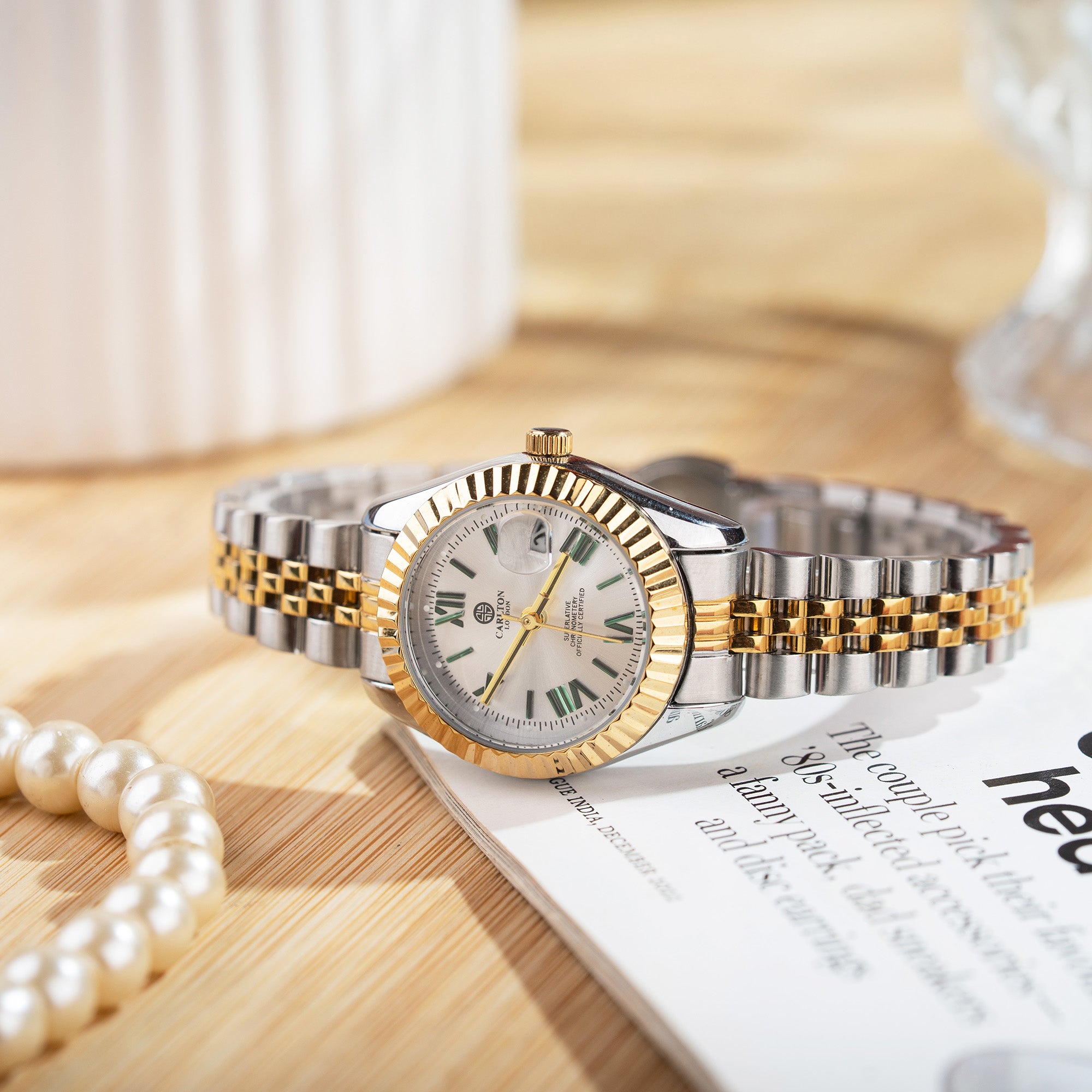 Harper: Mini White Stainless Steel Women Analog Watch CLRLW-004