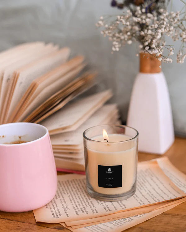 Cozzy Vanilla Candle - 40Gm