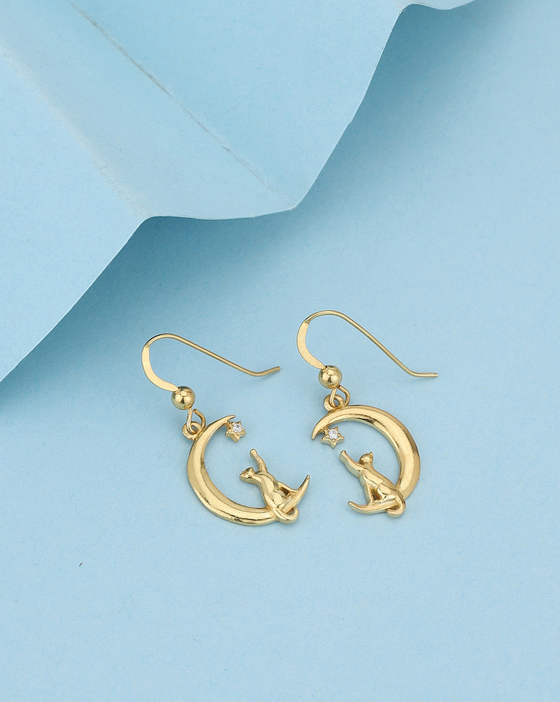 Carlton London 18Kt Gold Plated Classic Earrings With Moon &amp; Cat