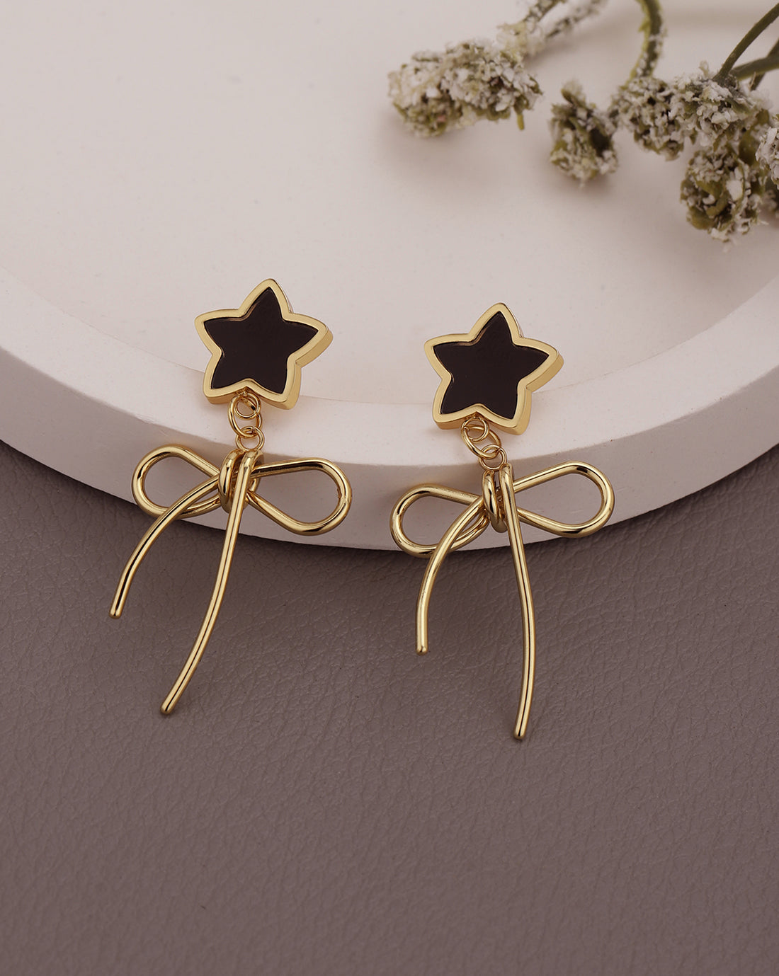 18kt Gold Plated Star &amp; Bow Drop Earring