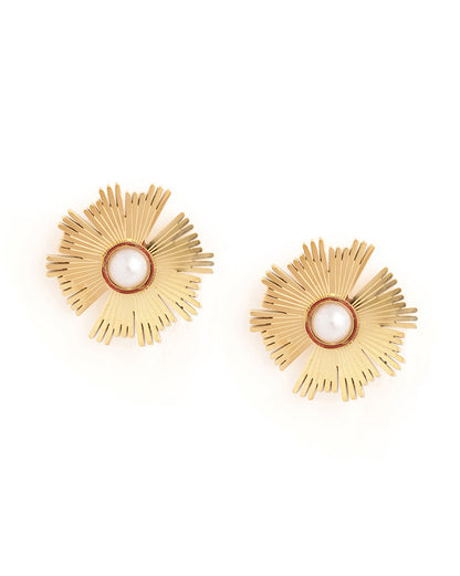 18kt Gold Plated Pearl Bloom Contemporary Stud Earring