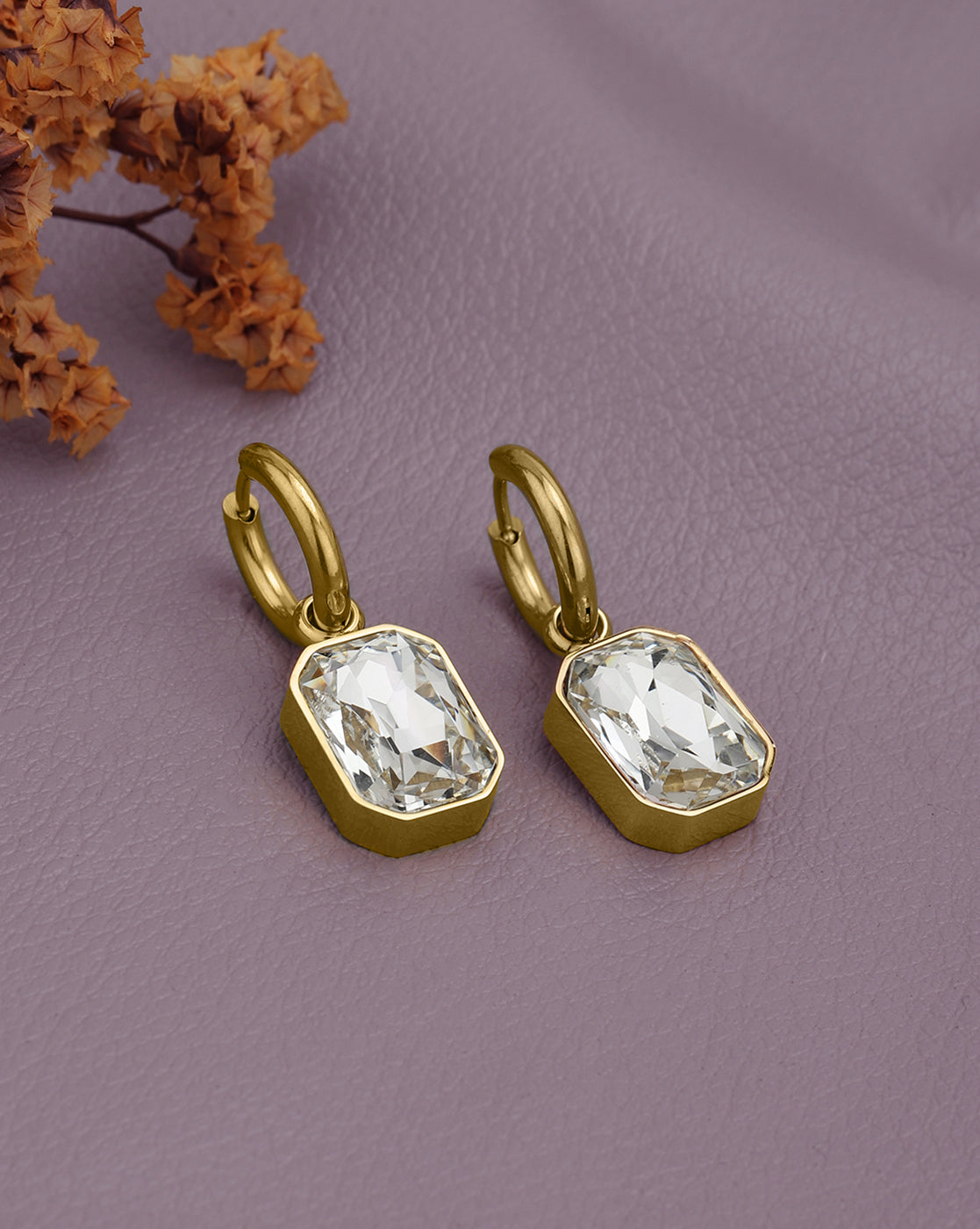 18kt Gold Plated Dangling Solitaire Hoop Earring