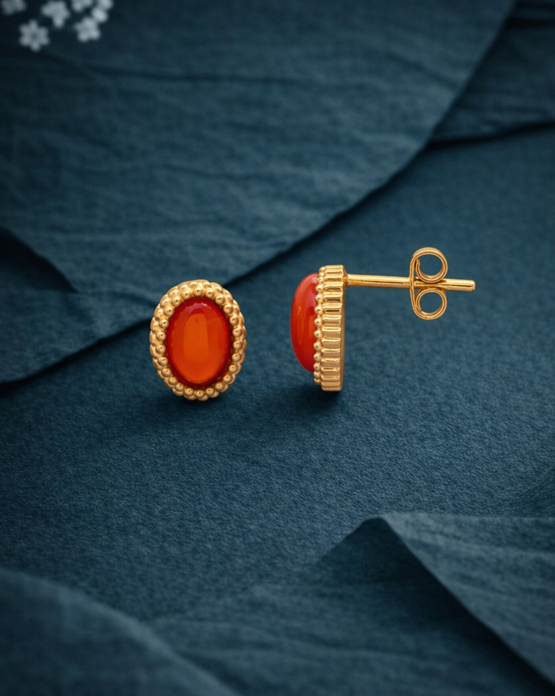 18kt Gold Plated Red Stone Oval Stud Earring