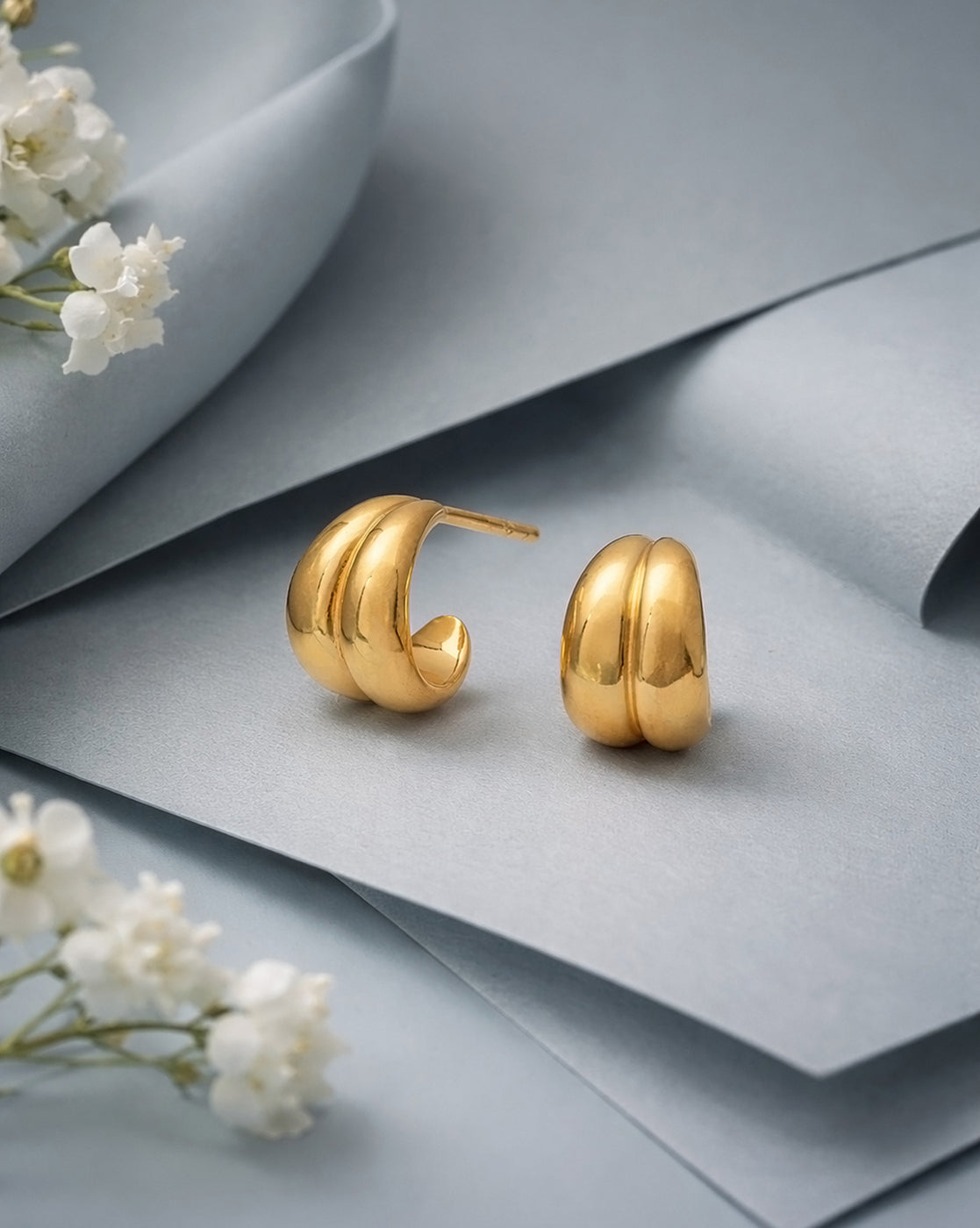 18kt Gold Plated Contemporary Half Hoop Earring