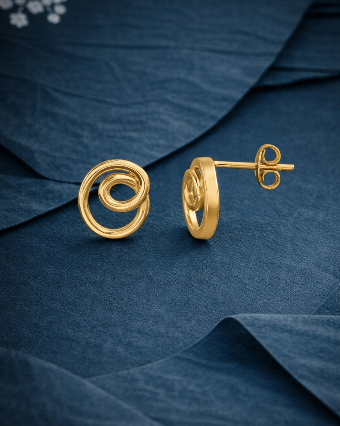 18kt Gold Plated Dual Curve Stud Earring