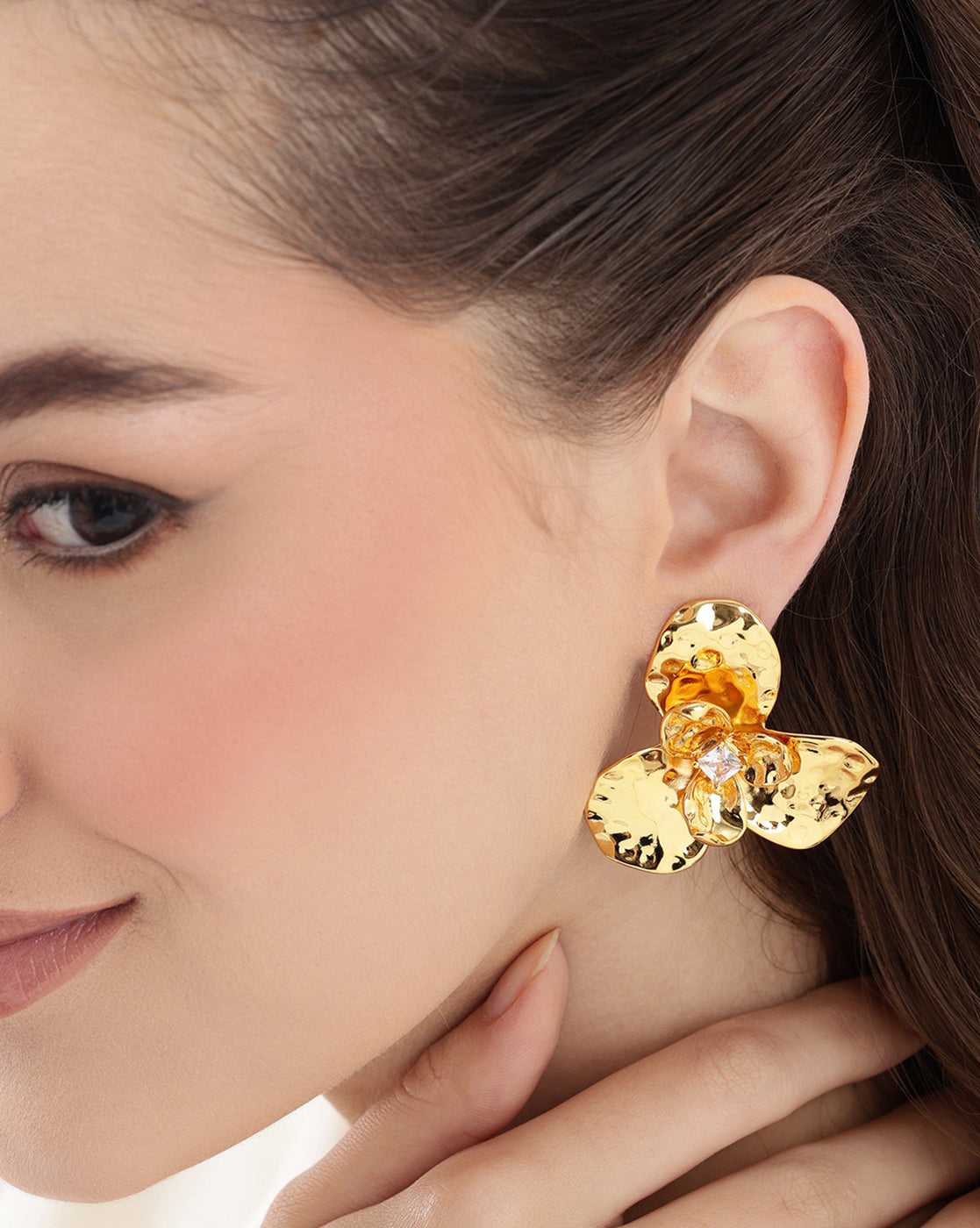Premium 18kt Gold Plated CZ Floral Bold Stud Earring