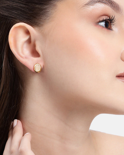 18kt Gold Plated Pearl Oval Stud Earring